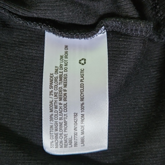 Black Ribbed T - Picture 4 of 4